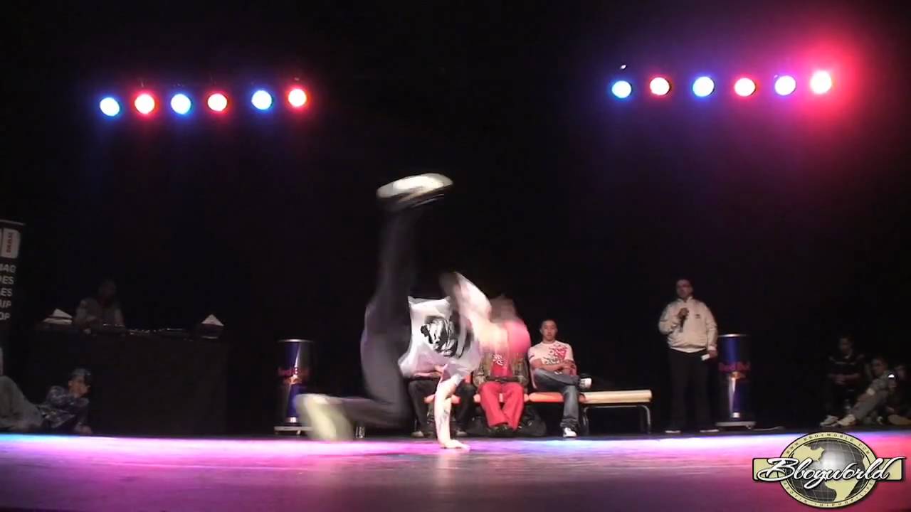 Astro vs The End | 8 ONE POWERMOVES 2010