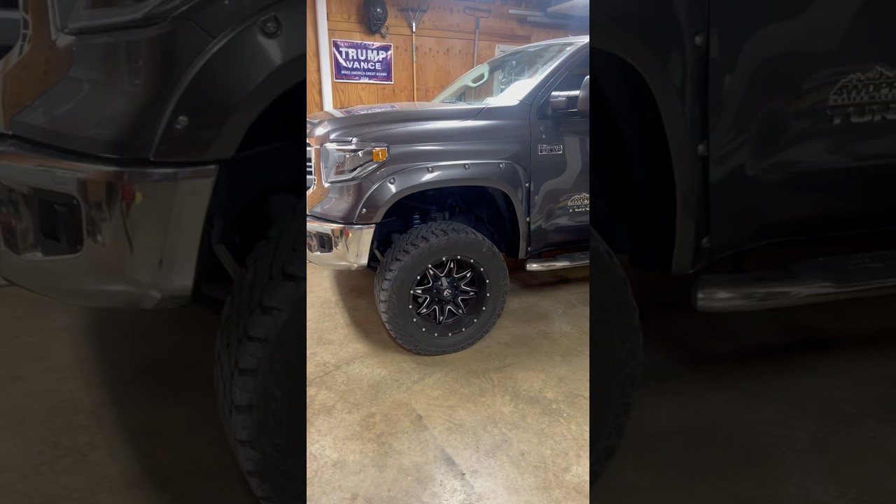 07-21 tundra strut replacement quick walk through DONT HAVE TO LOOSEN LOWER CONTROL ARM BOLTS