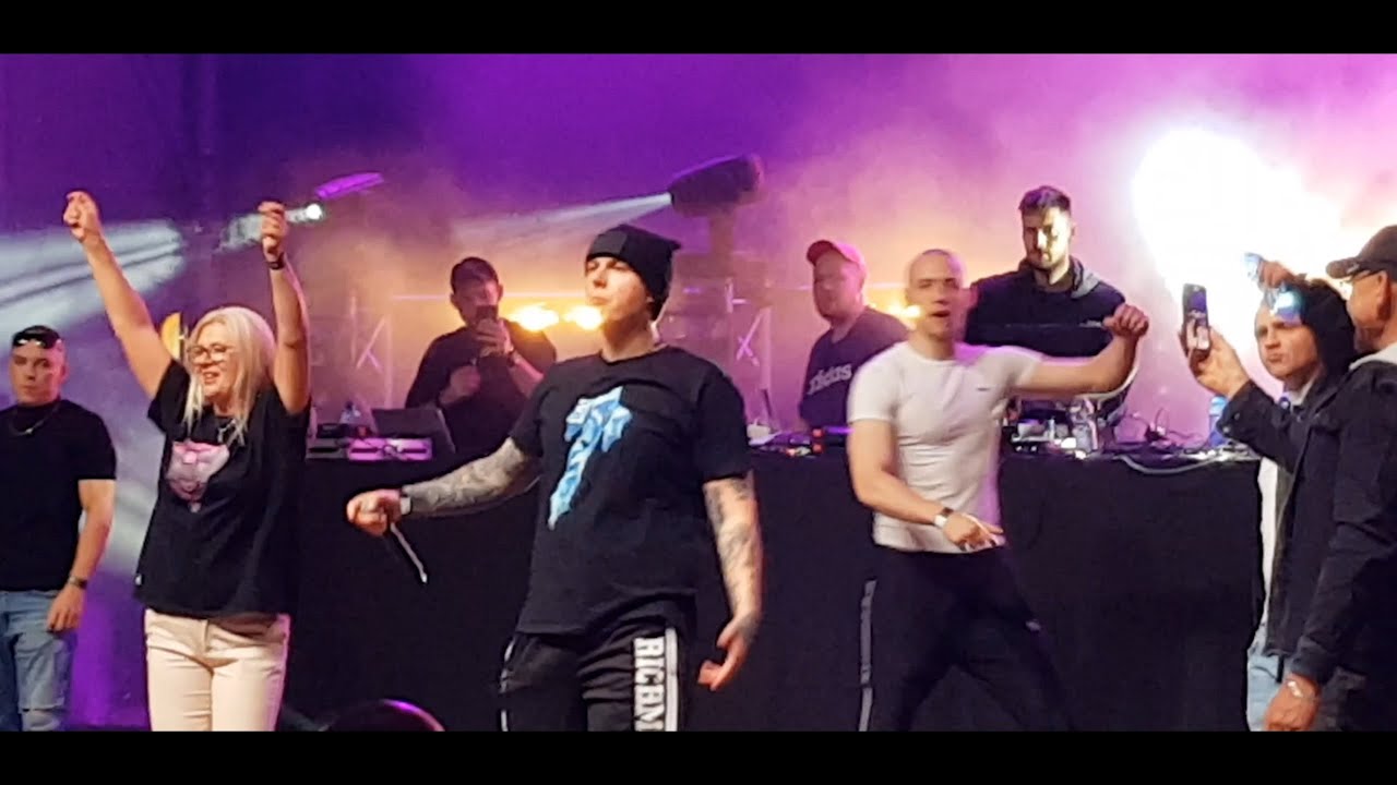 Szpaku z Mamą na Scenie Różowa Pantera Ostróda NoSleep Festival