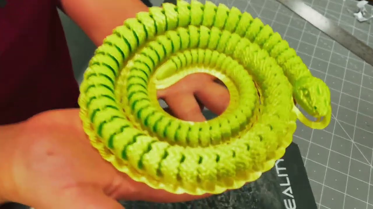 3D Printing a Fully Articulated Snake (Take 2)
