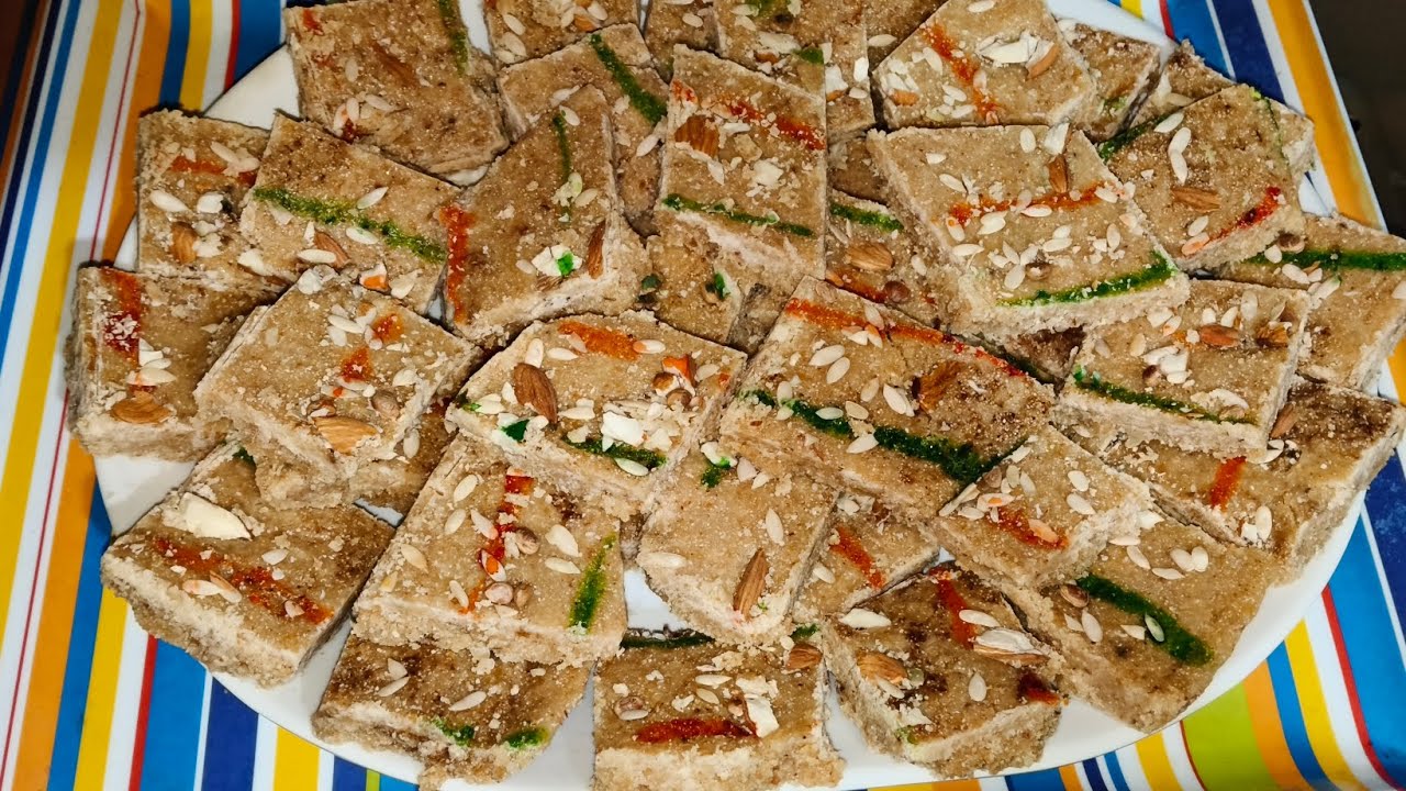 Suji ki barfi /Suji ka halwa सूजी का हलवा 