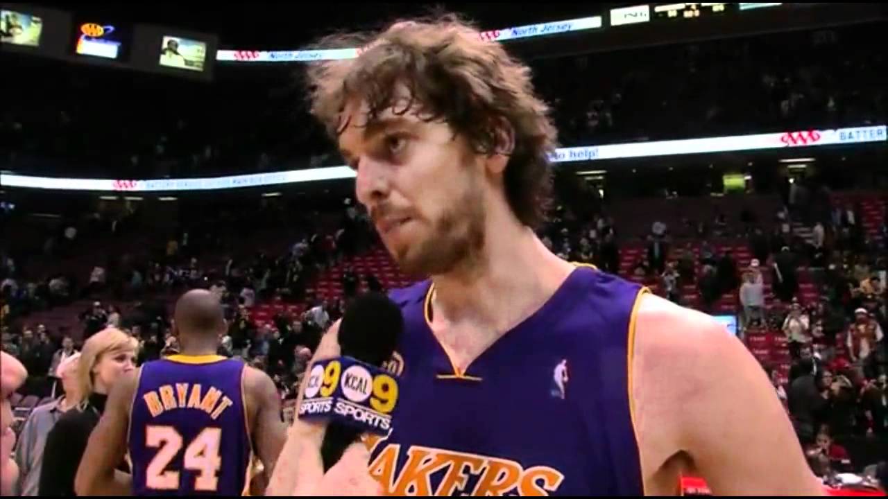 Pau Gasol's 1st Game As a Laker
