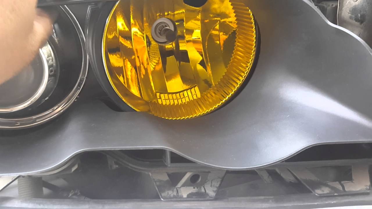 BMW E46 M3 how to paint your running lights yellow. Tinting your lights yellow.