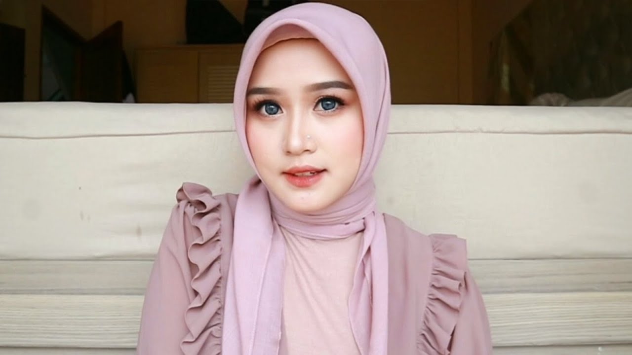 MAKE UP NATURAL SIMPLE BARBIE LOOK || COCOK BUAT SEGALA ACARA