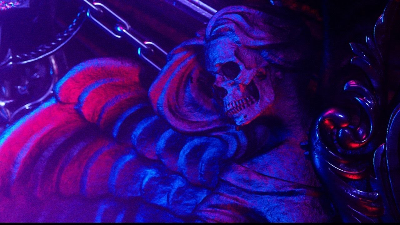Creepy Night Synthwave Type Mix 💀 Horror Synth Wave