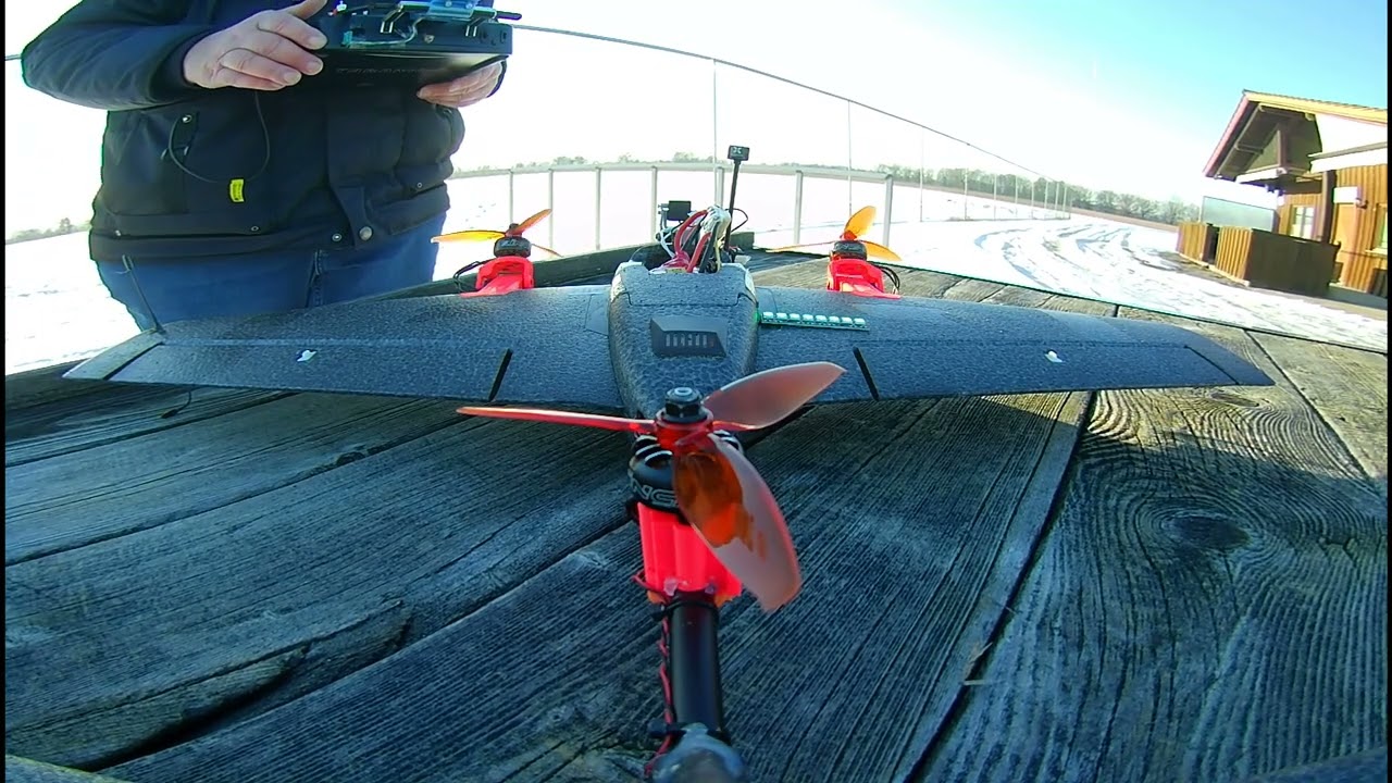 HEWING T1 VTOL über die Winterlichen Wiesen Runcam4K Heckkamera 19 1 2026