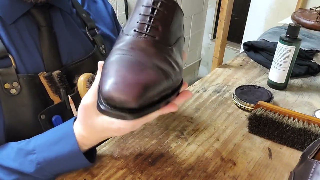 Quick and easy (SHOE - SHINE GUIDE)