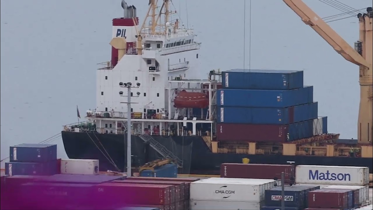 Port of Saipan Offload (Timelapse)