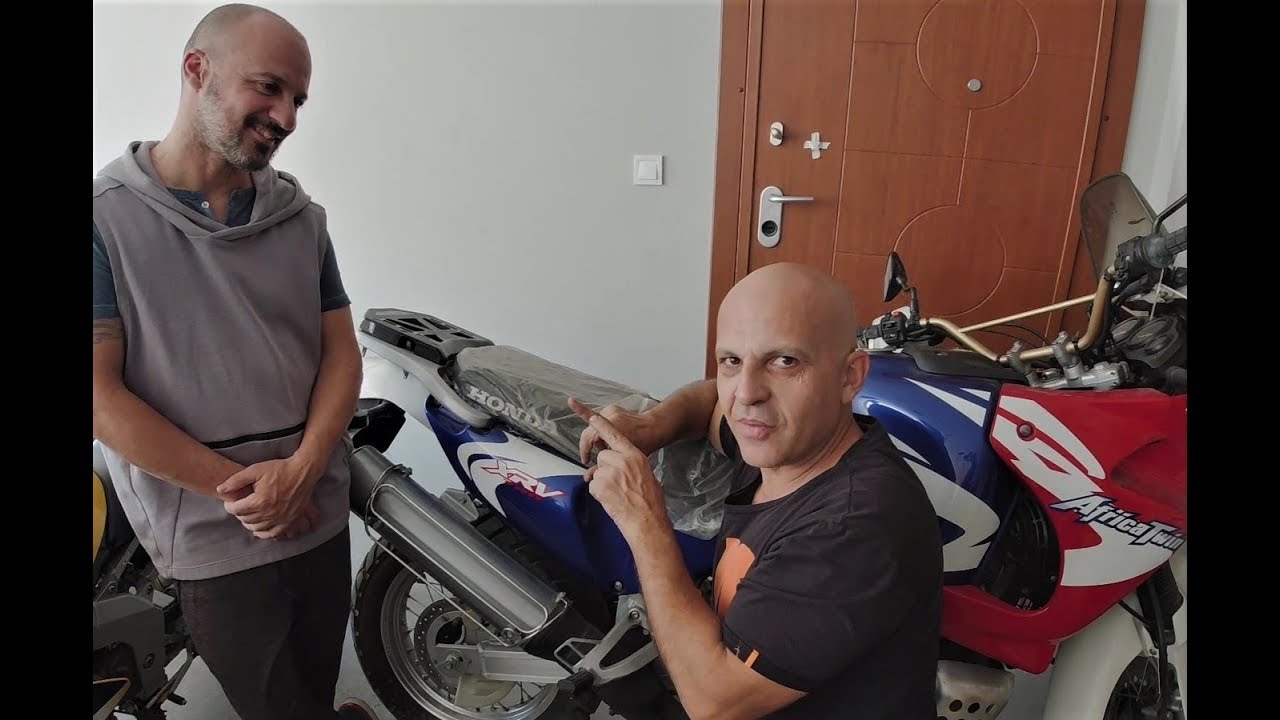 Honda Africa Twin750  2002 με 0!! km by livanas motorsports
