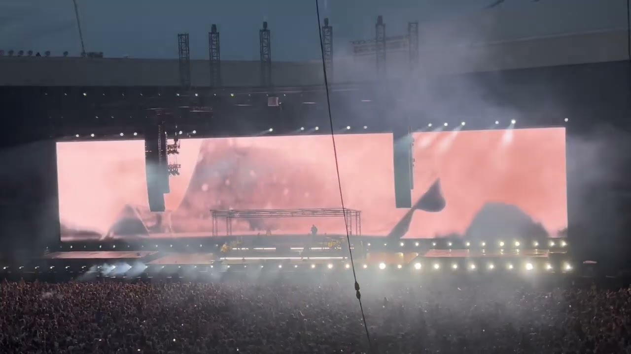 Sam Fender - Get You Down (St James’ Park, Night 2, 14 June 2025)