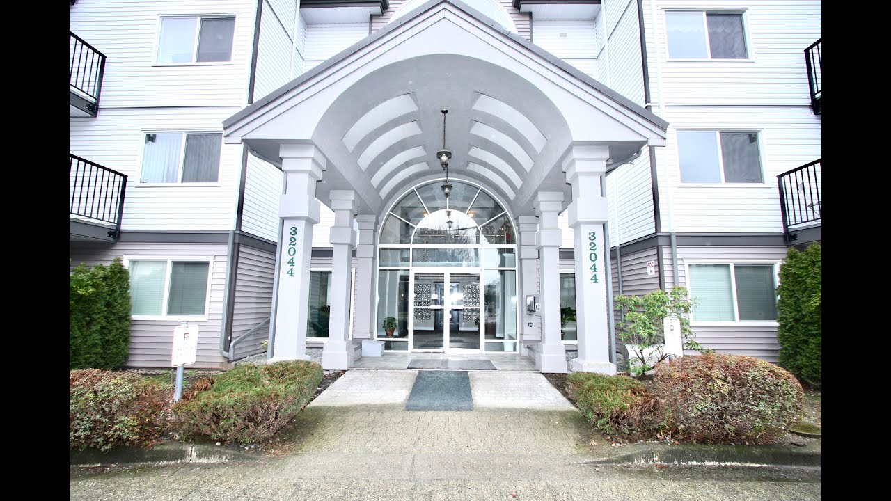 Green Gables 2bdrm 2bathrm  -SiebertTeam.com / RoyalLaPageLittleOakRealty