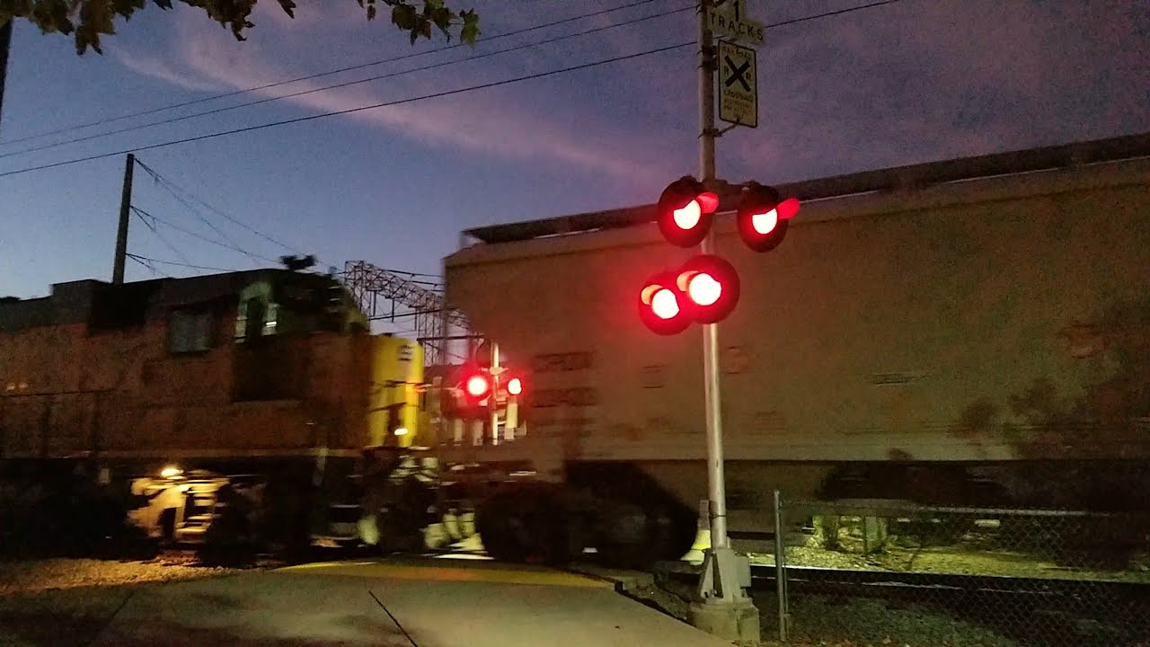 Power Inn Station East Pedestrian Railroad Crossing, UP 1530 LRR45 Folsom Turn Local, Sacramento CA