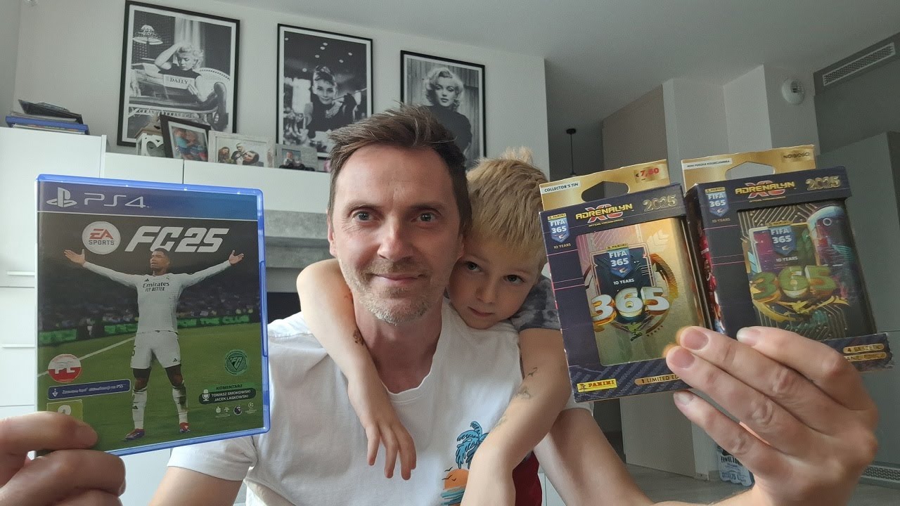 FC 25 vs PANINI FIFA 365 2025 - SZOOOK! WPADA MEGA HICIOR!!!