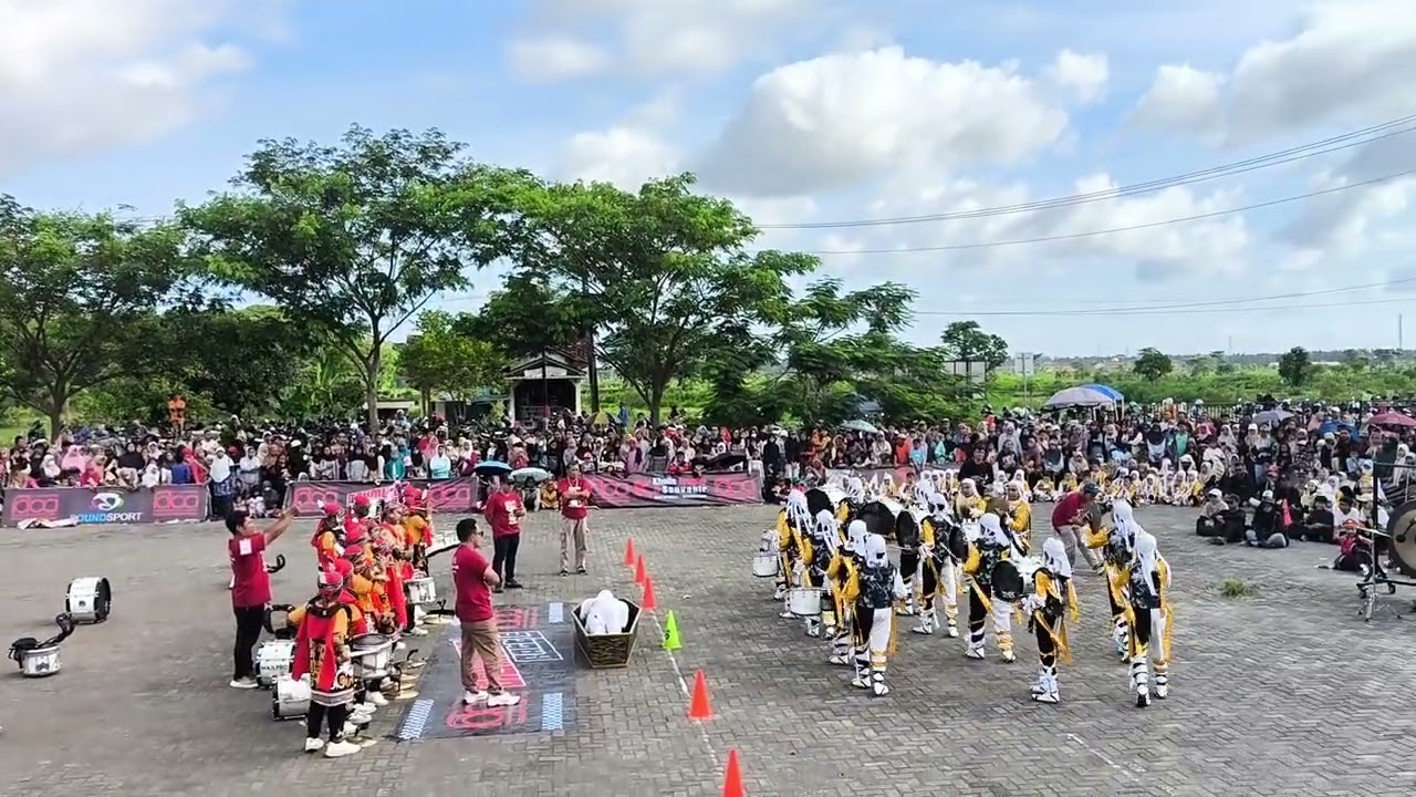 Drum battle junior SD N 4 bendungan vs SD Muhammadiyah Mutihan KSC #3 #drumband #marchingband #idca