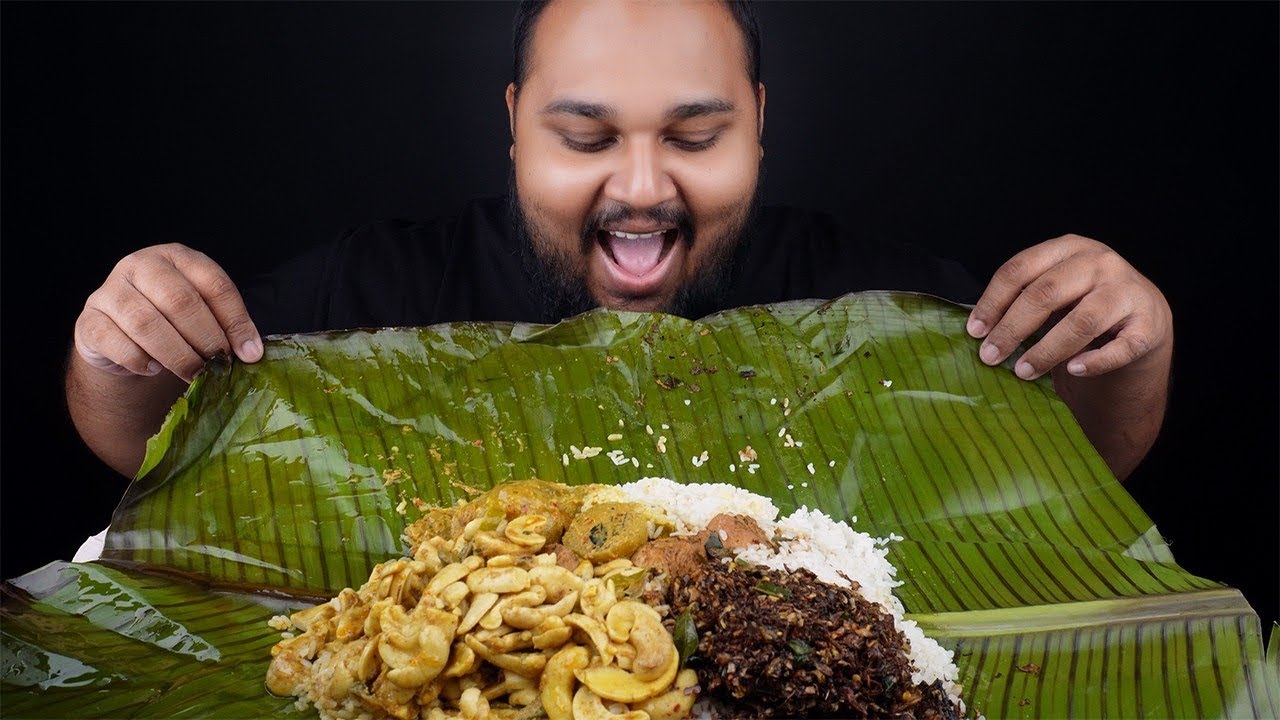 කාලෙකින් කෑව අම්මා හදපු සුපිරිම කෙහෙල් කොලේ ඔතපු බත් මුල | sri lankan food | chama