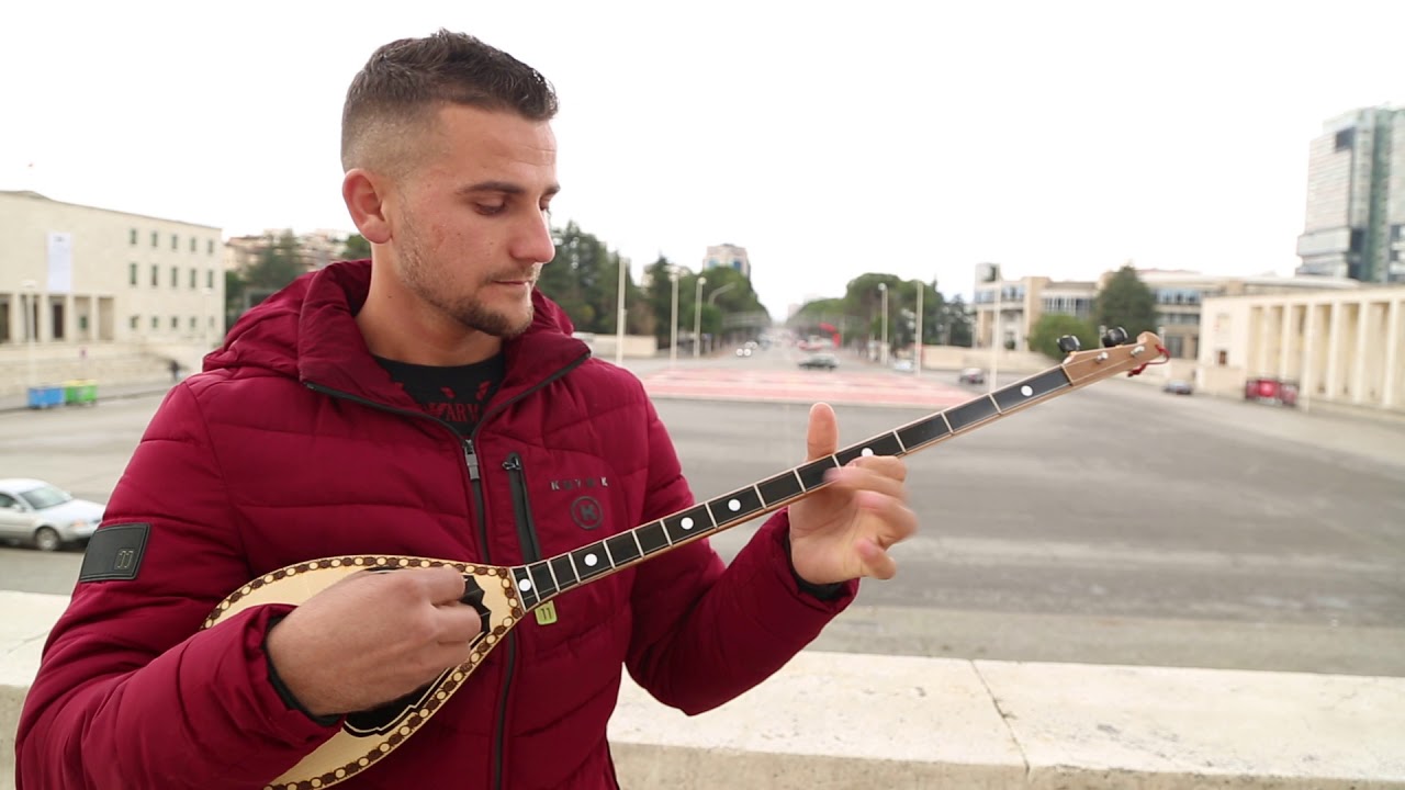 Çfteli - Cifteli popullore me 13 nota (Playing Cifteli)