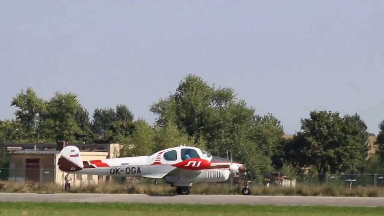 Let L-200 Morava (CIAF2013)