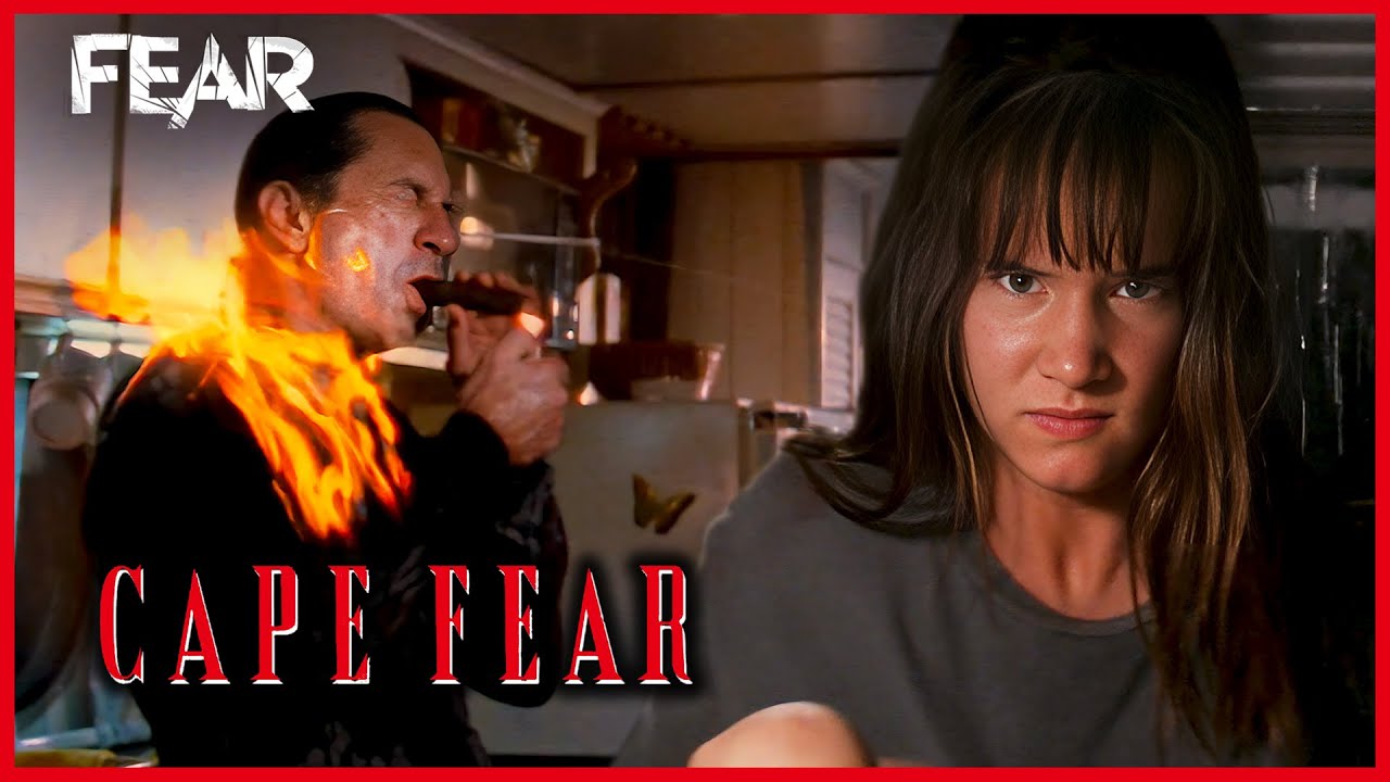 Juliette Lewis Sets Robert De Niro On Fire | Cape Fear (1991) | Fear