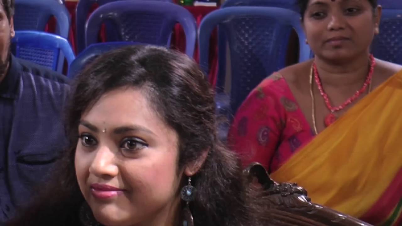 Meena Inaugurates Dance Academy