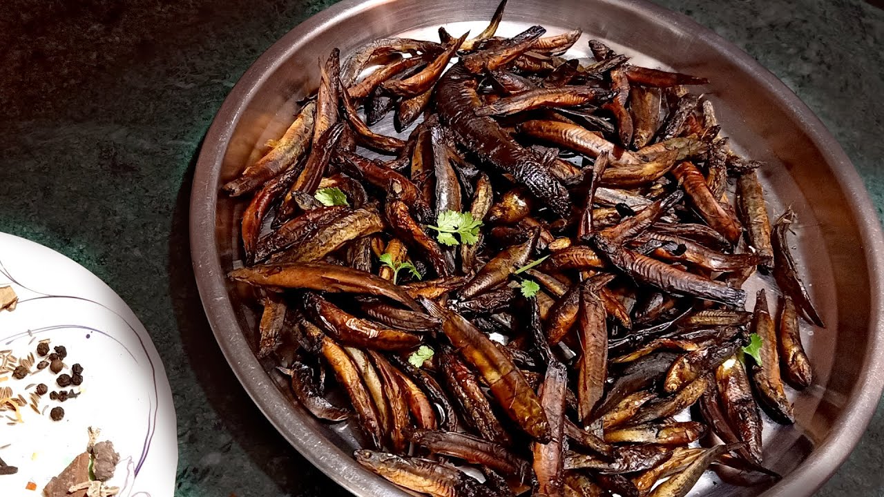 छोटी भुनी मछली बनाये सरल तरीके से बिना फ्राई किये | fish carry recipe |Make with Simple