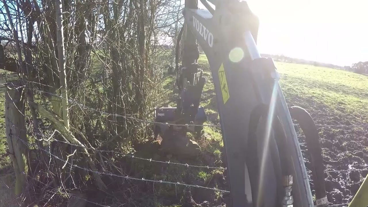 Volvo EC18E walkaround