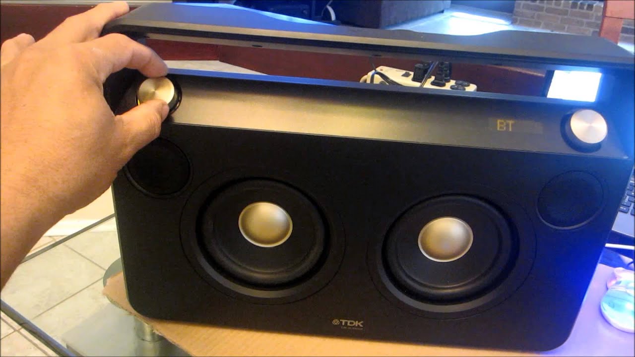 TDK LIFE ON RECORD A73 WIRELESS BOOMBOX