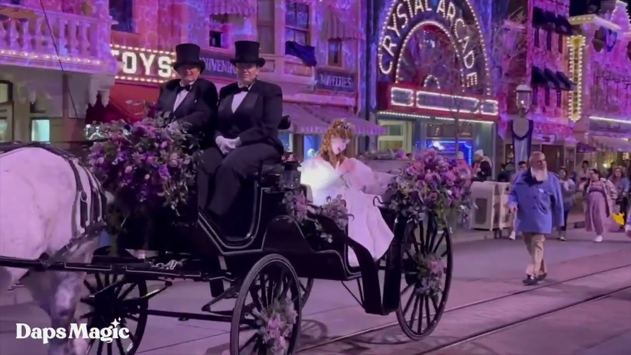 Cavalcade with Giselle - Disneyland After Dark: Princess Nite 4K