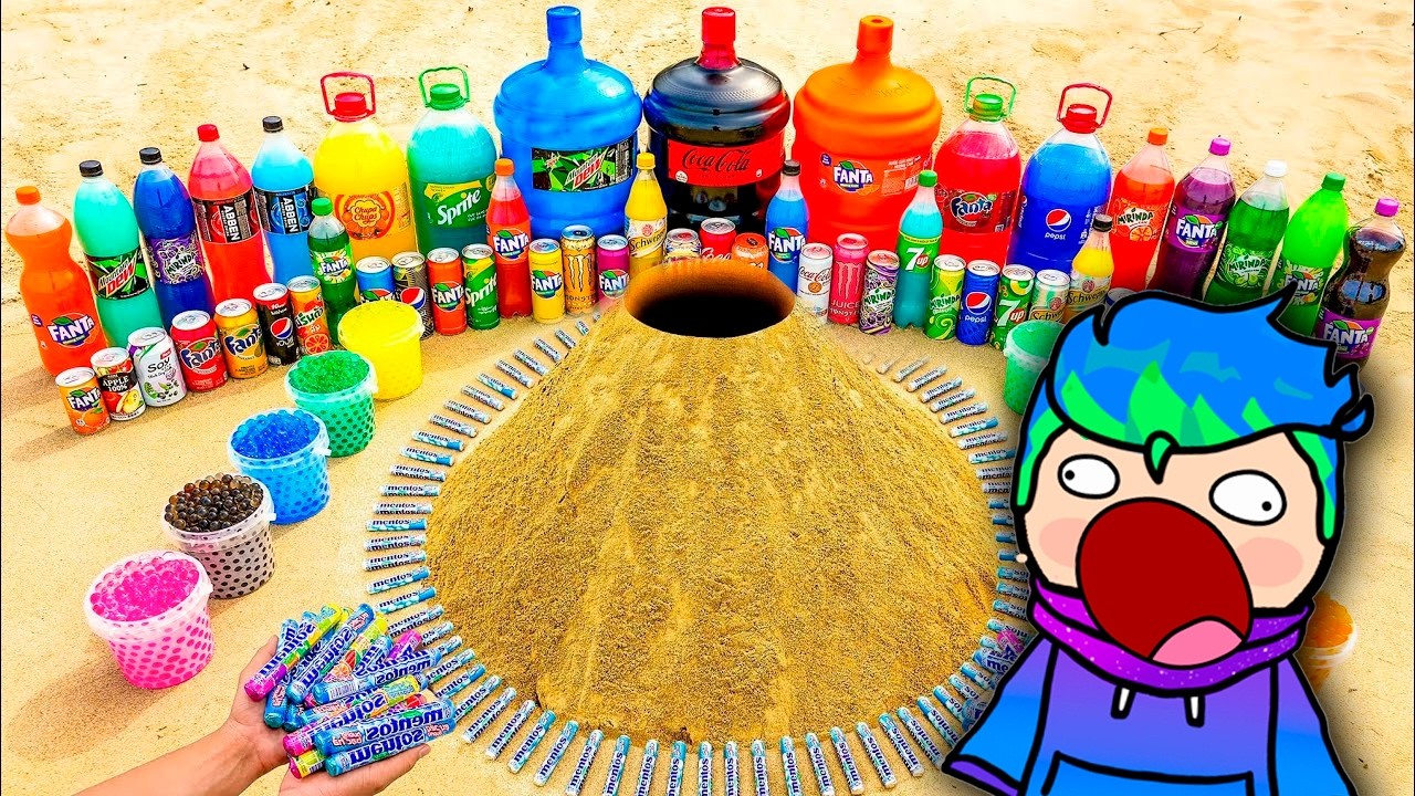 EXPERIMENTO Creando un VOLCAN GIGANTE y EXPLOSIVO / Carlos Infinito REACCIONA Toys King