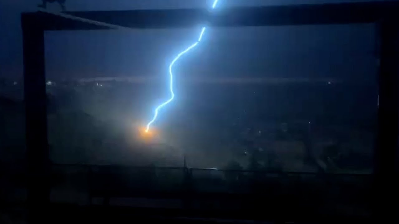 Lightning strike in Crooked River Ranch during Thursday storm