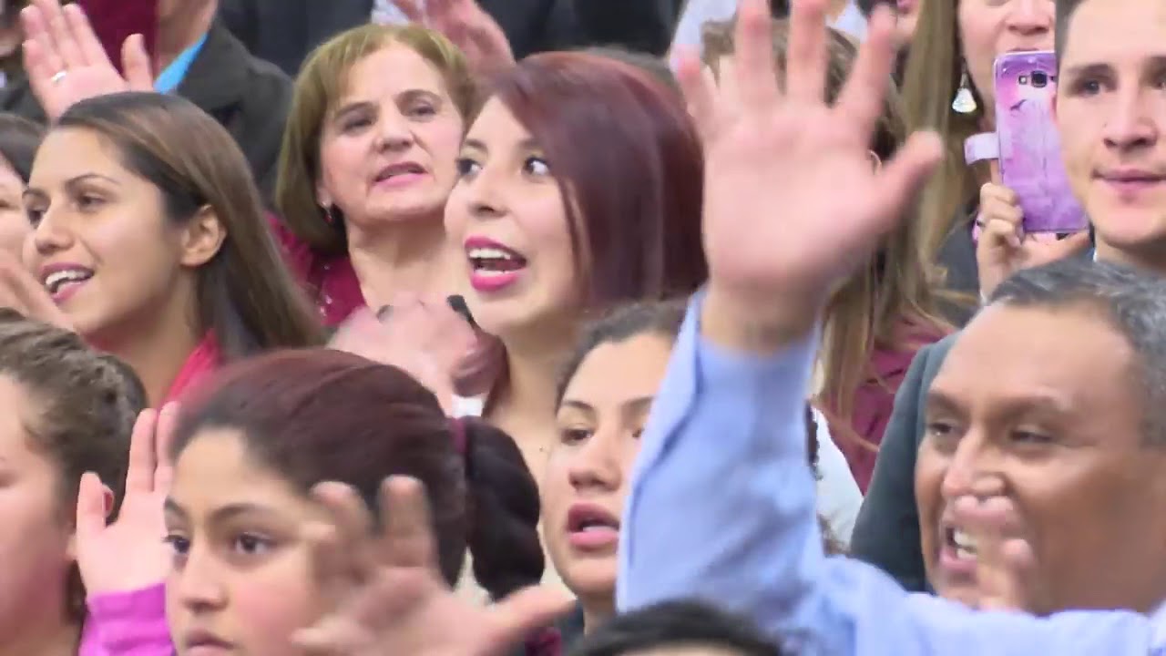 Gladys Mu&ntilde;oz en Menap  Vigilia Abril 2017 HD
