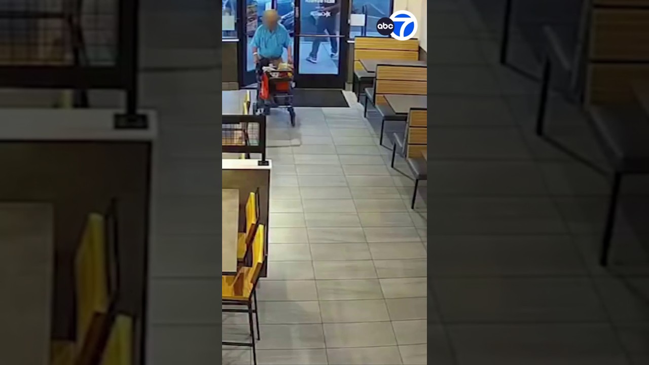Bystanders intervene to help elderly man during attempted robbery