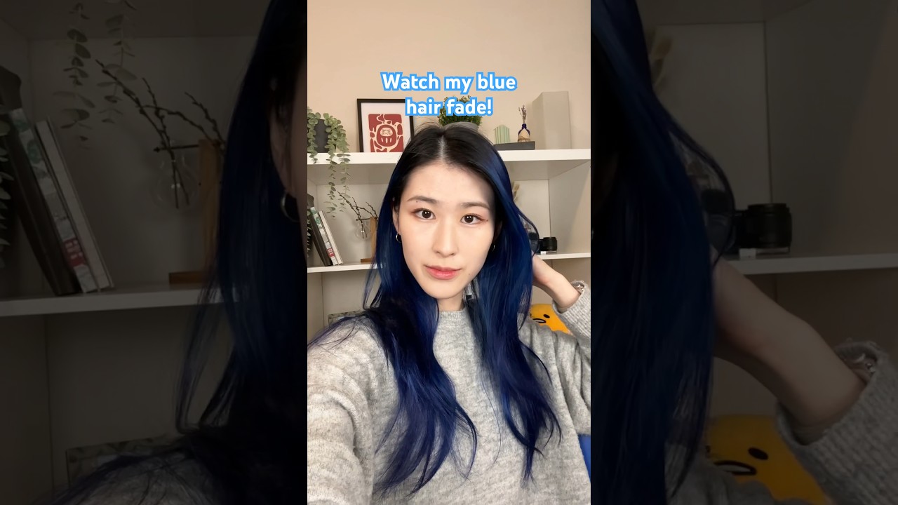 Watch my blue hair fade! #bluehair #hairdyeing #diyhaircolour