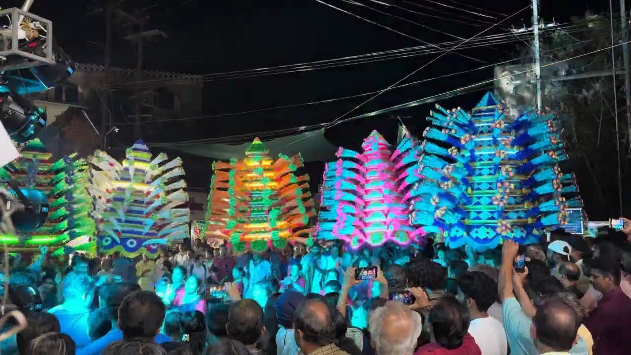 കാഴ്ച വരവ് | ചാമ്പാട് കാവ് താലപ്പൊലി 2026| പാളയം മുത്തപ്പൻ മടപ്പുരയിൽ നിന്നും 