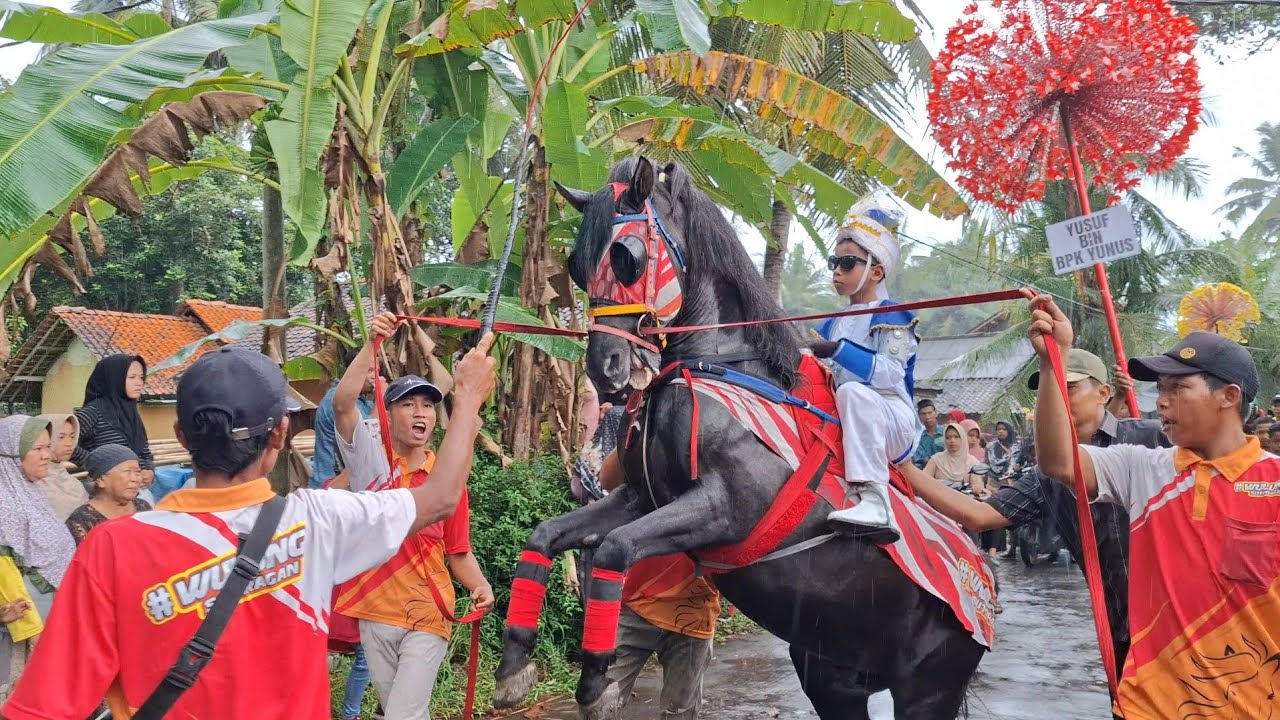 KUDA IDOLA ADA DISINI ‼️ ARAK ARAKAN KUDA JINGKRAK DESA PEKACANGAN | 1 JANUARI 2026