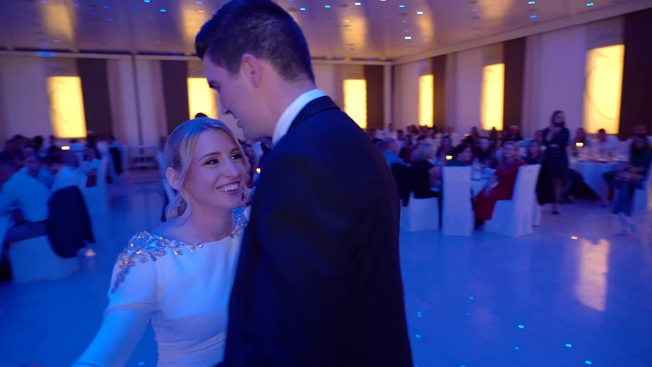 Sinergija - Oči nikad ne stare (First dance edition)