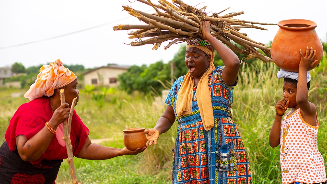 POOR OLD LADY GIFTED THE MAGIC POT ADA TO THEM AFTER THEIR KINDNESS AND THEY BECAME RICH