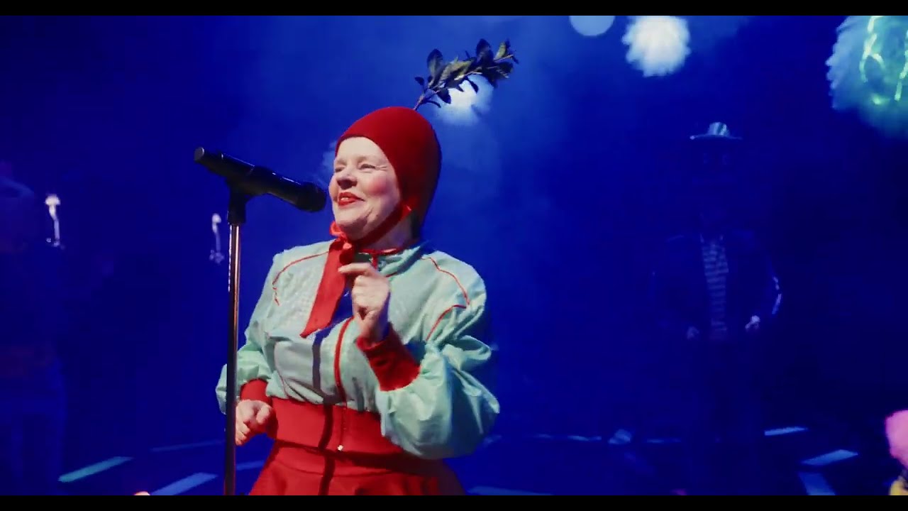 Kulkukoira Kotilainen ja Citymetsän sankarit (traileri)