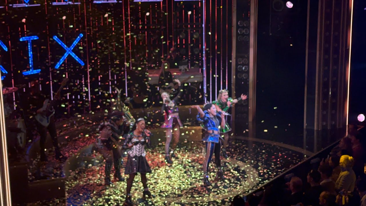 MEGASIX Broadway | Six the Musical | Lauryn Aragon DEBUT, Aiyana Seymour, Aryn Howard | 18 Mar 2026