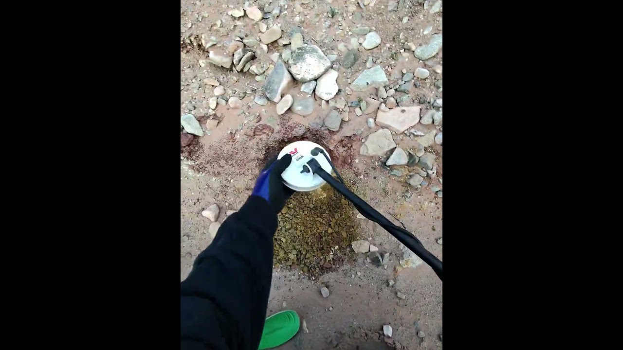 Crescent Creek Utah prospecting. 