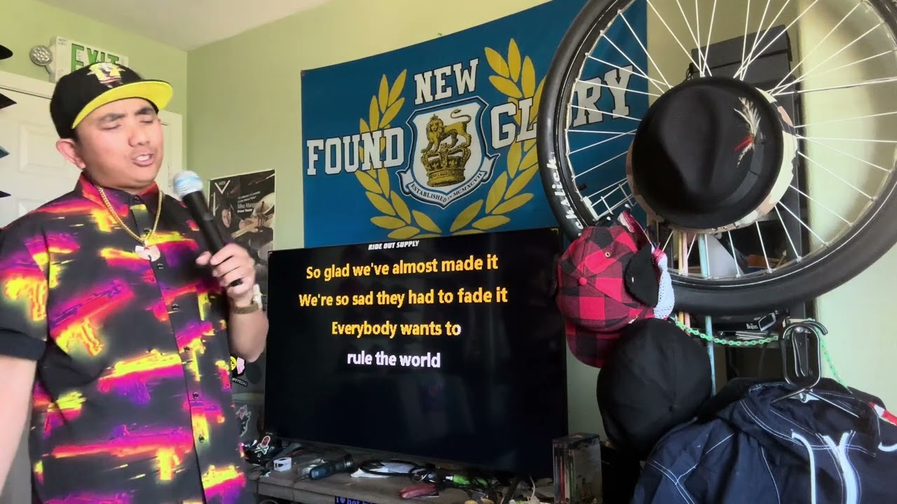 “Everybody Wants To Rule The World” - Tears For Fears Karaoke