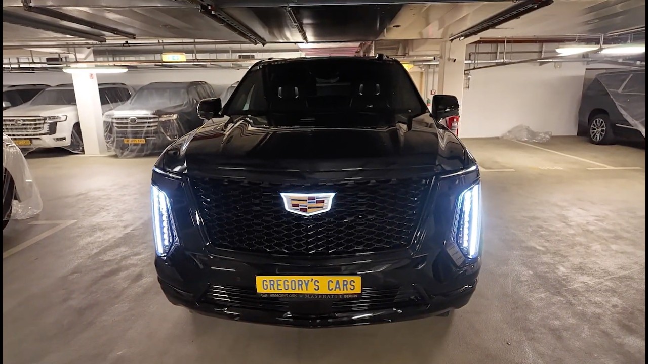 Gregory's Cars Escalade ESV Platinum Sport 4WD Luxury
