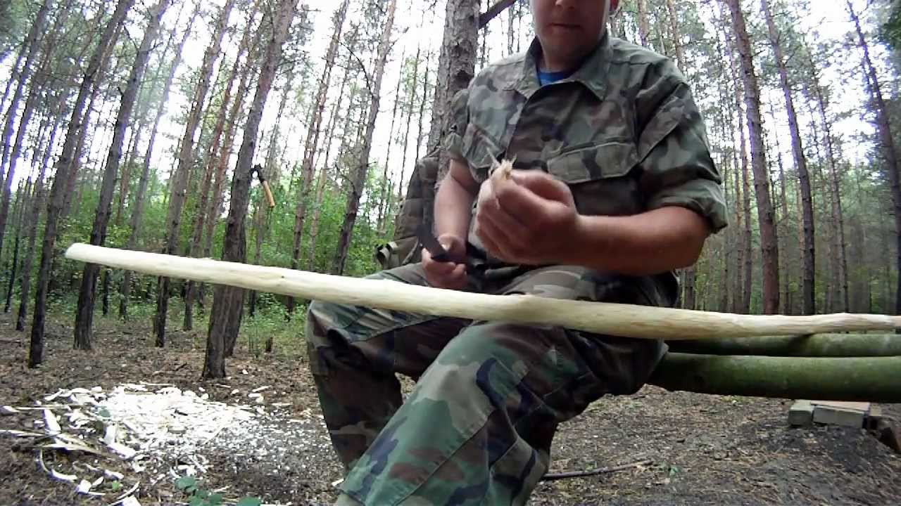 Výroba prvního luku-"Production of the first bow"