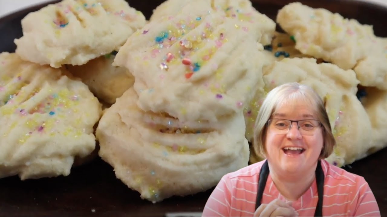 Печенье, которое тает во рту: рецепт взбитого песочного печенья 🧈🍪