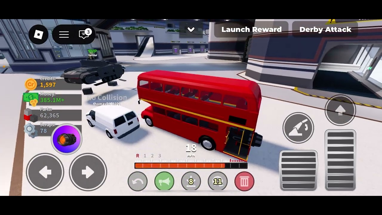 Playing with friends! In car crashers 2