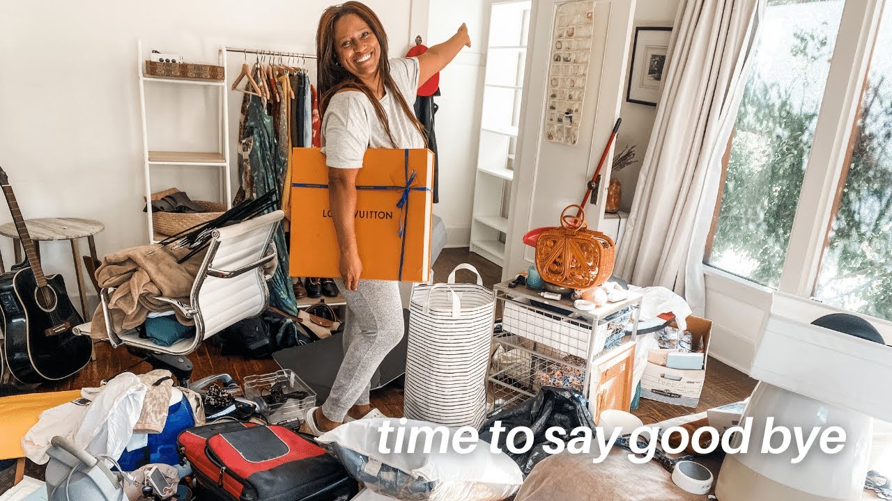 EXTREME CLOSET CLEANOUT PT. 2/2 - DECLUTTER AND ORGANIZE MY WALK-IN CLOSET WITH ME!