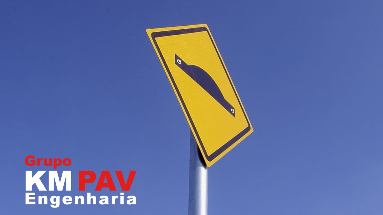 Instalação de Placas (Sinalização Vertical)