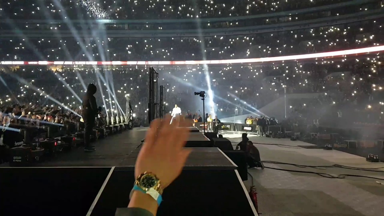 Anthiny Joshua ring walk Wembley 2017
