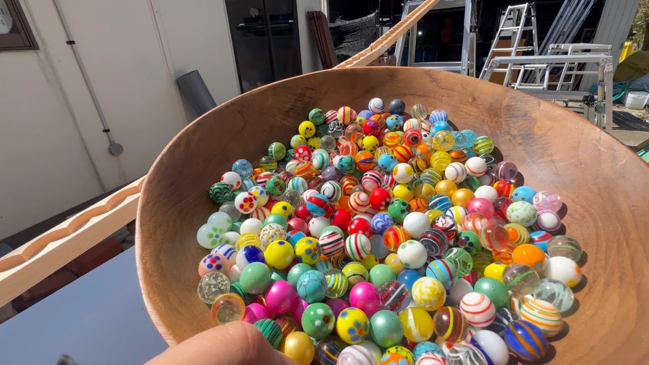 10 meters of wiggle ☆ Apartment song ☆ Healing funny marbles asmr