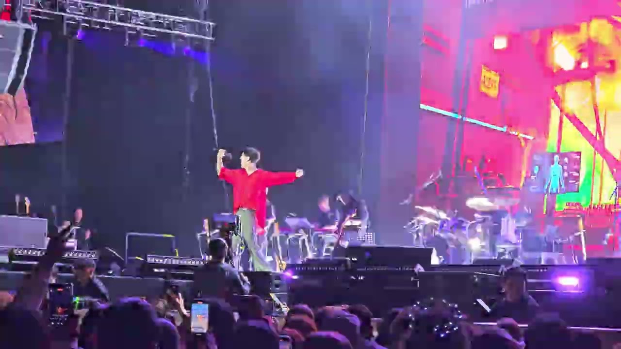 Dimash mexico 20251010 213950