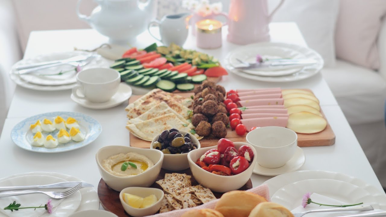 فطور صباحي بأشياء جاهزة بدون تعب Kahvaltı | Breakfast | Brunch